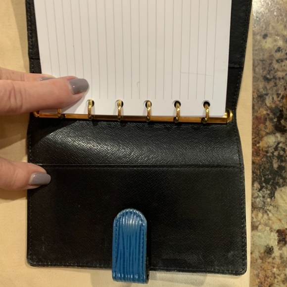 Louis Vuitton Epi leather agenda EUC beautiful authentic blue - Picture 8 of 8